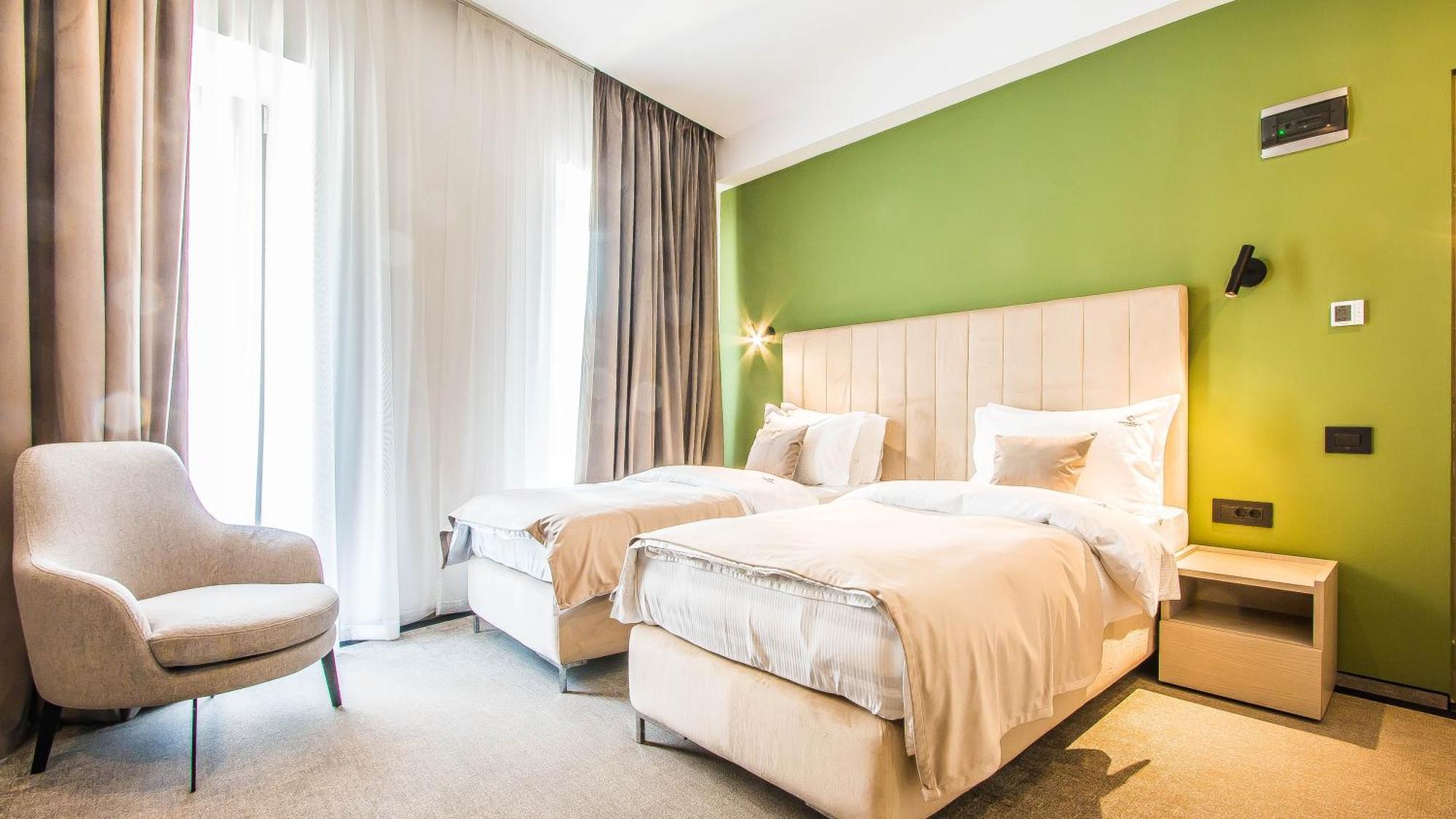 Central Carol Aparthotel 2 บูคาเรสต์ ภายนอก รูปภาพ