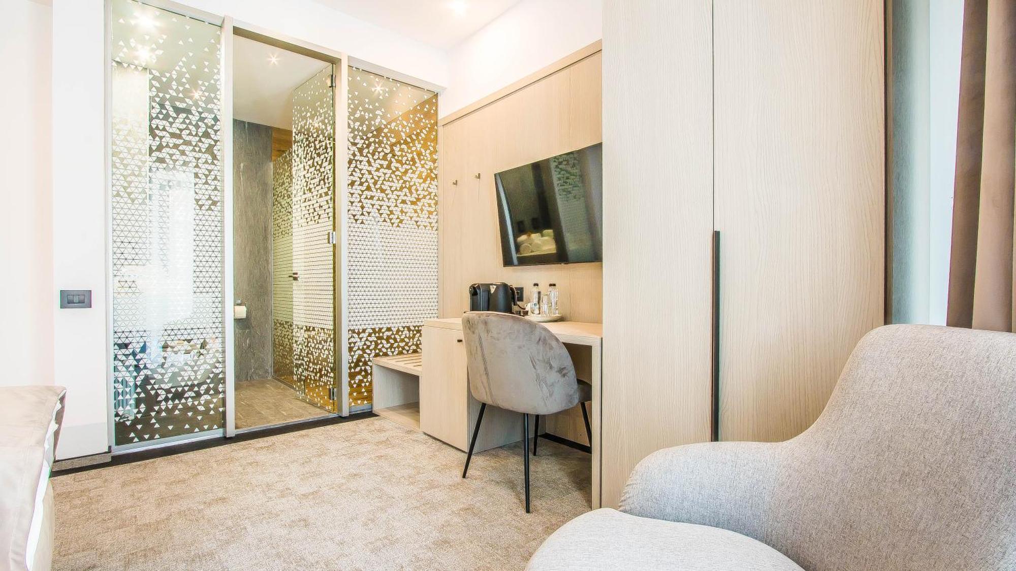Central Carol Aparthotel 2 บูคาเรสต์ ภายนอก รูปภาพ